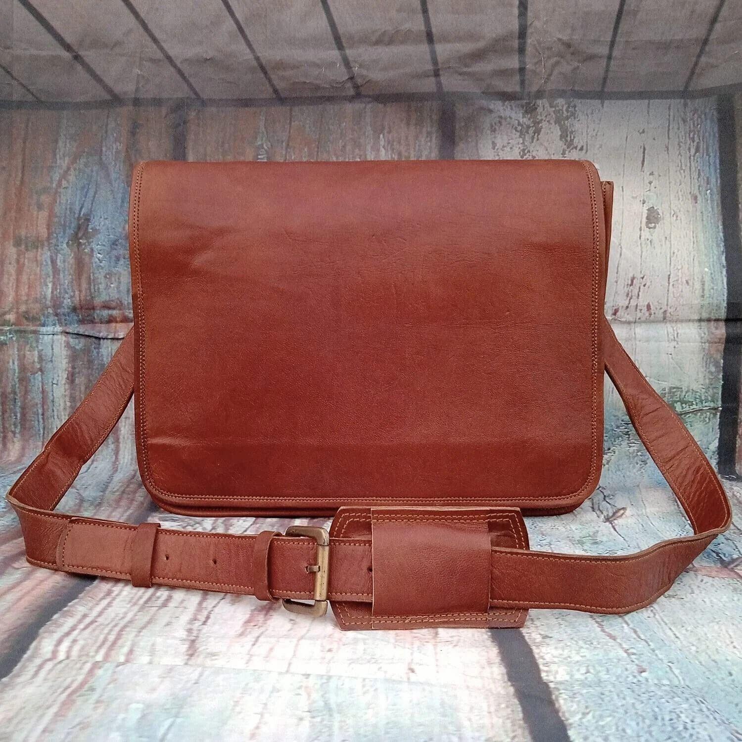 Мужской портфель из натуральной винтажной коричневой кожи, сумка-мессенджер через плечо для ноутбука 18 x 14 x 6 in
Мужской портфель из натуральной винтажной коричневой кожи, сумка-мессенджер через плечо для ноутбука 18 x 14 x 6 in