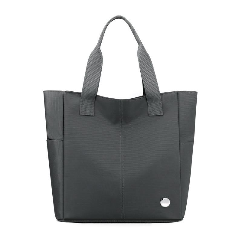 New unisex briefcase anti-splashing business handbag large-capacity conference bag vertical computer tote bag сірий колір
New unisex briefcase anti-splashing business handbag large-capacity conference bag vertical computer tote bag сірий колір