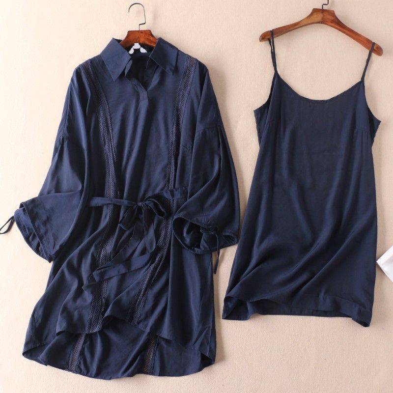 Wa496 Элегантный изящный комплект из двух предметов: рубашка с длинным рукавом и юбка Navy blue M
Wa496 Элегантный изящный комплект из двух предметов: рубашка с длинным рукавом и юбка Navy blue M