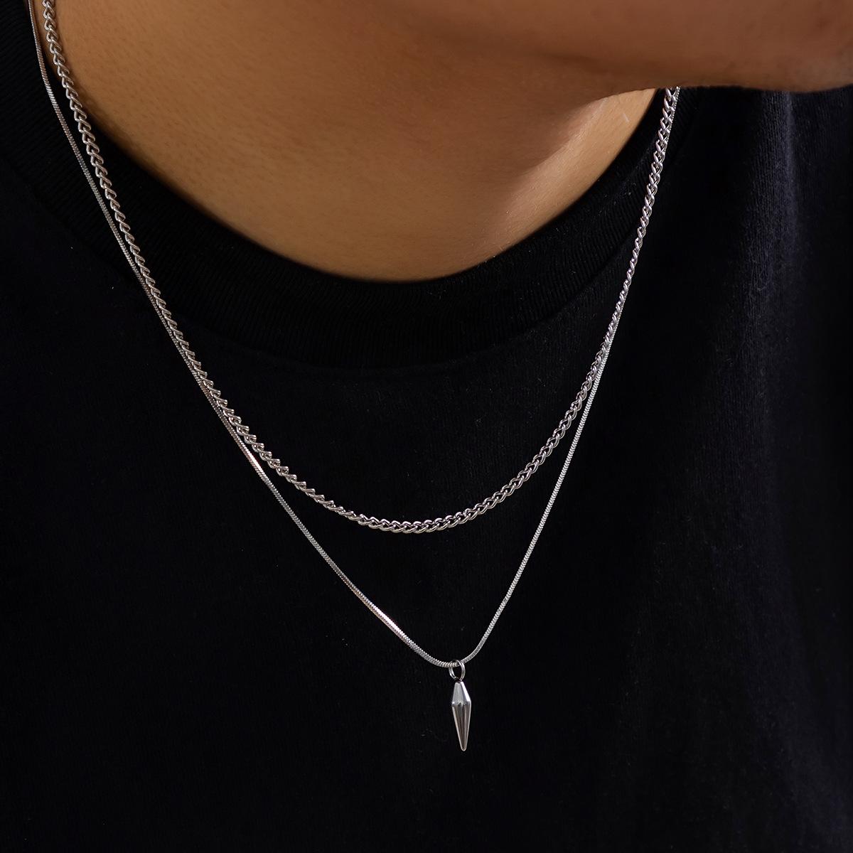2pcs/Set Punk Style Stainless Steel Metal Rivet Pendant Thin Snake Chain Necklace for Men Color Cuban Link Chain Choker
2pcs/Set Punk Style Stainless Steel Metal Rivet Pendant Thin Snake Chain Necklace for Men Color Cuban Link Chain Choker