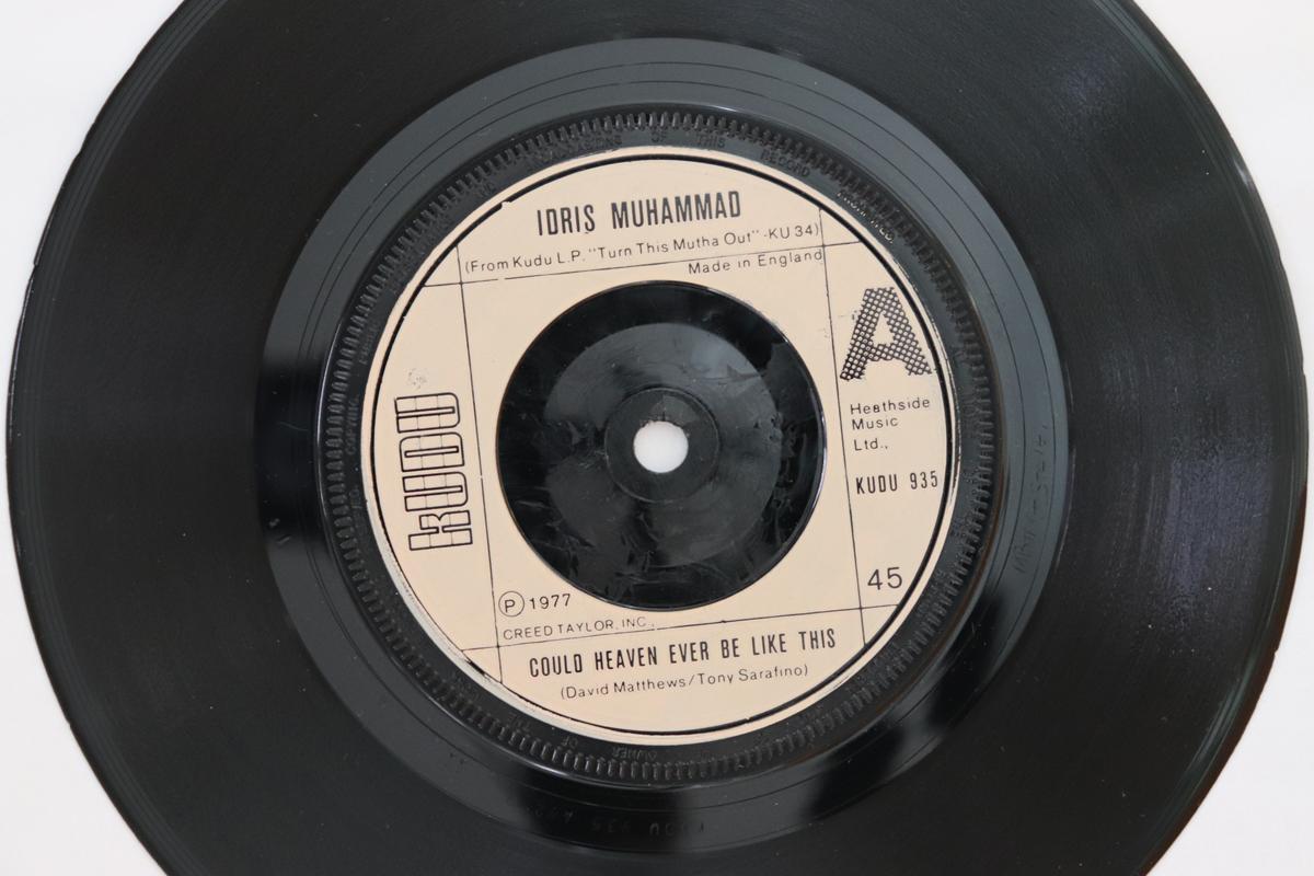 7inch Record IDRIS MUHAMMAD - Could Heaven Ever Be Like This KUDU935 Kudu 1977 UK Soul/Funk Used
7inch Record IDRIS MUHAMMAD - Could Heaven Ever Be Like This KUDU935 Kudu 1977 UK Soul/Funk Used