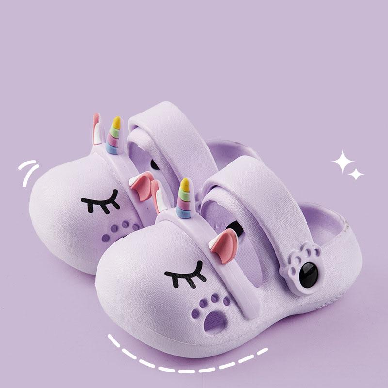 Kids sandals Girls Mules Cartoon Unicorn baby Slippers Flat Summer Children s Garden Girl Shoes 31
Kids sandals Girls Mules Cartoon Unicorn baby Slippers Flat Summer Children s Garden Girl Shoes 31