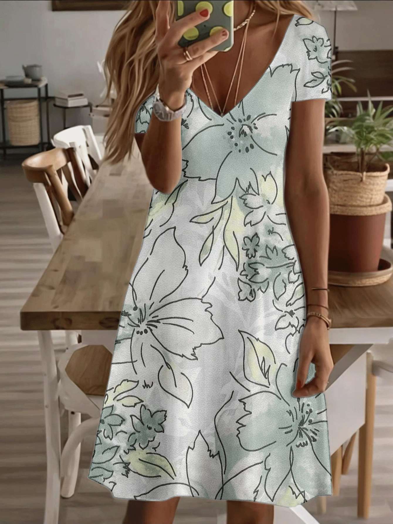 Vneck shortsleeve midi dress floral women large flower pattern 3D highquality print durable casual fashion summer elegant breathable soft fabric styli XS дубильная кора
Vneck shortsleeve midi dress floral women large flower pattern 3D highquality print durable casual fashion summer elegant breathable soft fabric styli XS дубильная кора