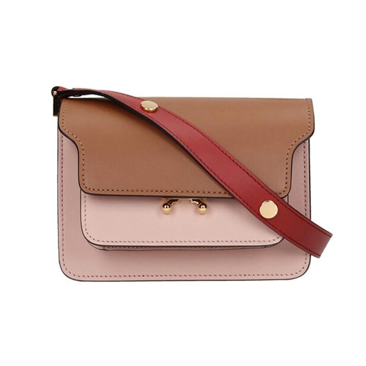 New MARNI Cow Leather Trunk Bag Shoulder Bag Crossbody Bag Women s Brown/Pink/Red SBMPS01NO3-LV589-Z409N 18.0*6.6*13.0CM
New MARNI Cow Leather Trunk Bag Shoulder Bag Crossbody Bag Women s Brown/Pink/Red SBMPS01NO3-LV589-Z409N 18.0*6.6*13.0CM