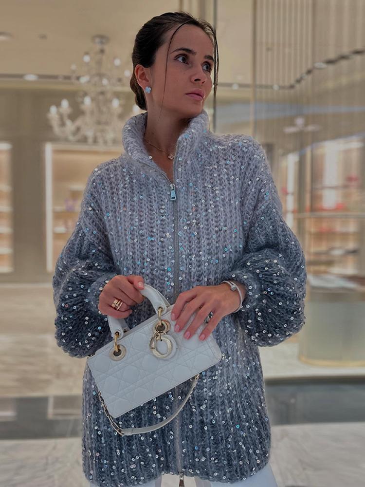 Women s Stand Up Collar Zipper Long Sleeved Sequin Knit Cardigan Sweater 3XL сірий
Women s Stand Up Collar Zipper Long Sleeved Sequin Knit Cardigan Sweater 3XL сірий