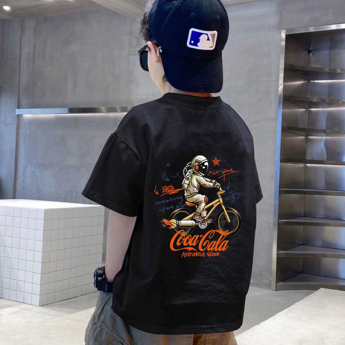 Летняя футболка для мальчиков 2023 из чистого хлопка с коротким рукавом - Модная тонкая модель для больших мальчиков 130cm
Летняя футболка для мальчиков 2023 из чистого хлопка с коротким рукавом - Модная тонкая модель для больших мальчиков 130cm