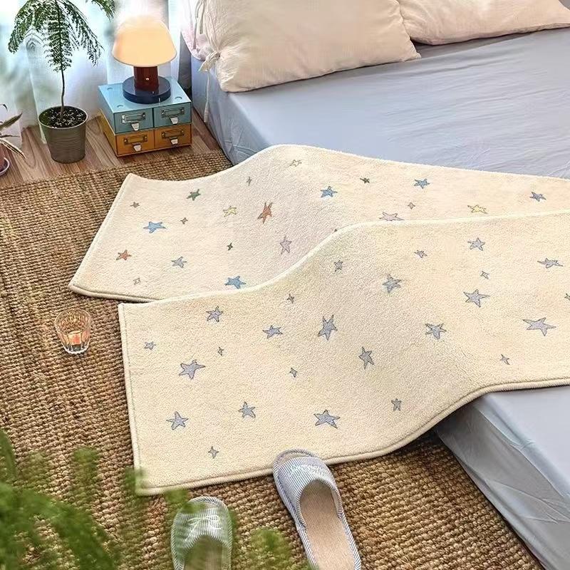 VIKAMA Cartoon Imitation Cashmere Star Carpet Bedroom Sofa Living Room Soft And Cozy Cool Insulation Warm Home Decoration 40X120CM (1.3X3.9FT
VIKAMA Cartoon Imitation Cashmere Star Carpet Bedroom Sofa Living Room Soft And Cozy Cool Insulation Warm Home Decoration 40X120CM (1.3X3.9FT