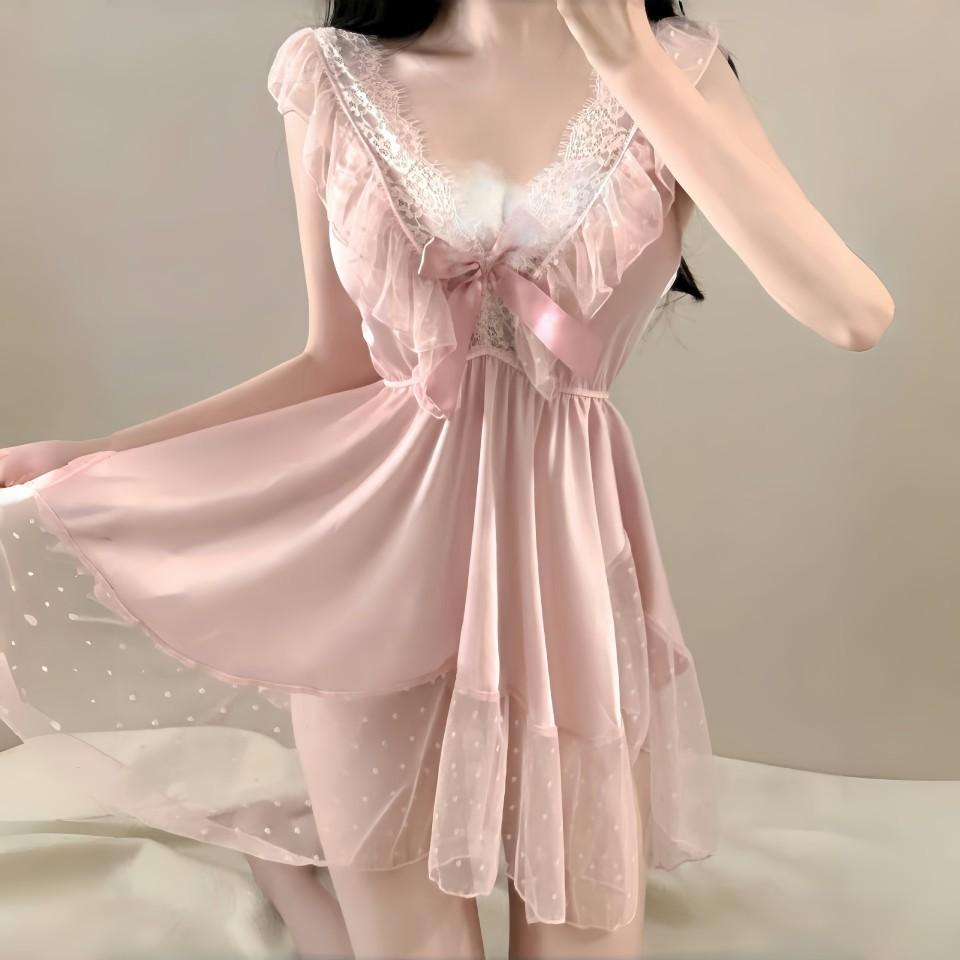 French sexy pure lust sweet deep V thin lace halter waist suspender bow nightdress loungewear One size fits all (80-120) рожевий
French sexy pure lust sweet deep V thin lace halter waist suspender bow nightdress loungewear One size fits all (80-120) рожевий