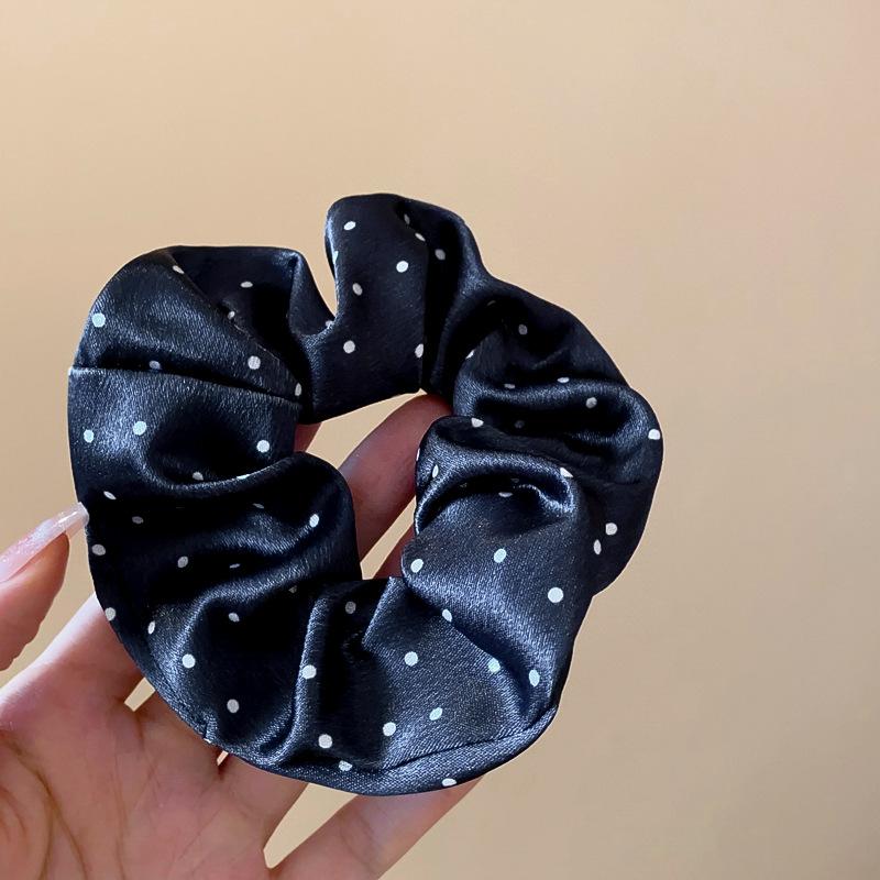 Black White Polka Dot Hair Scrunchies, Simulation Silk Elastic Hair Ties Ponytail Holders for Women Girls Hair Accessories чорний
Black White Polka Dot Hair Scrunchies, Simulation Silk Elastic Hair Ties Ponytail Holders for Women Girls Hair Accessories чорний