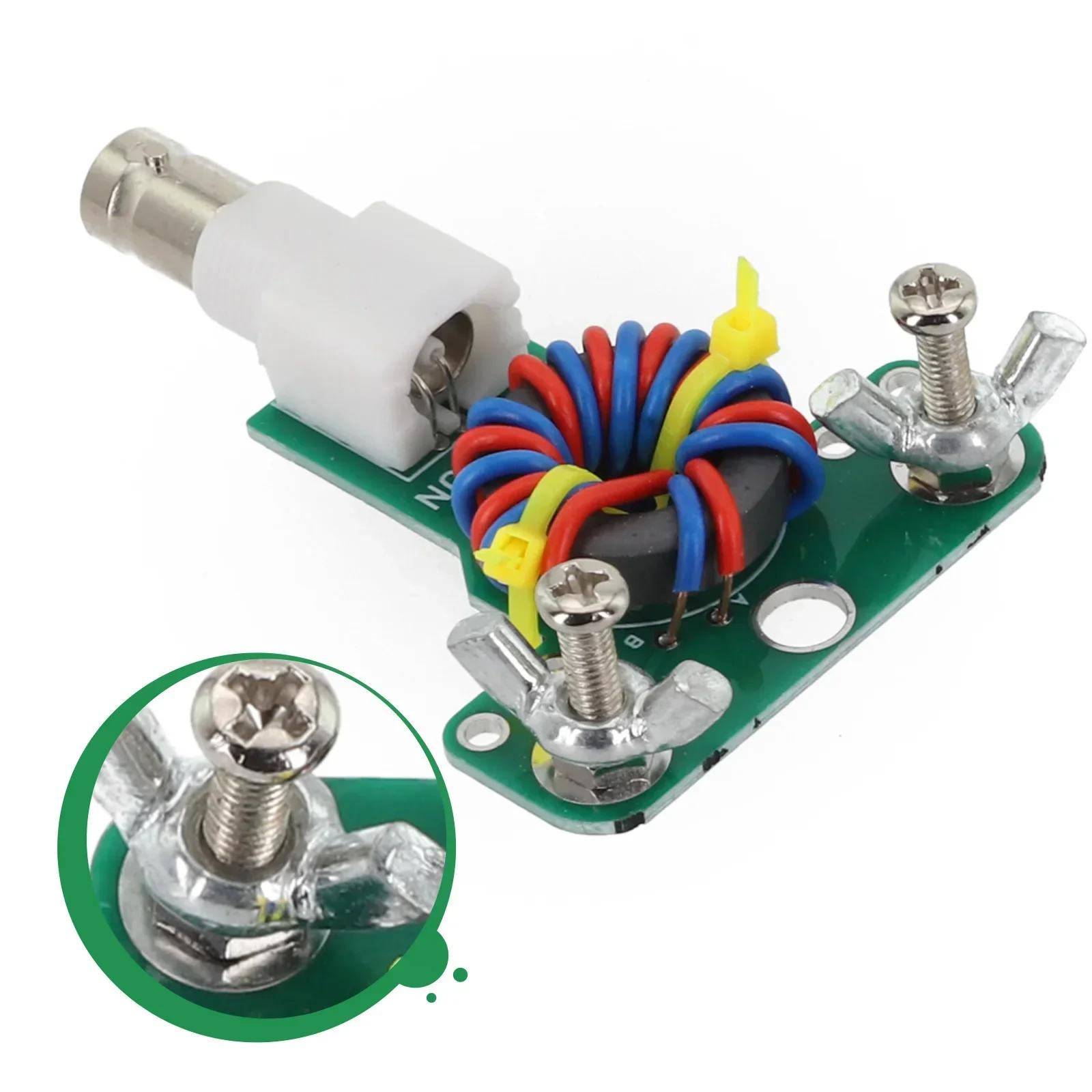 Portable 4:1 HF Shortwave Dipole Antenna Balun For Barron Waterproof 52x52x10mm 50W Plastic Antenna Scale Converter China Mainland
Portable 4:1 HF Shortwave Dipole Antenna Balun For Barron Waterproof 52x52x10mm 50W Plastic Antenna Scale Converter China Mainland
