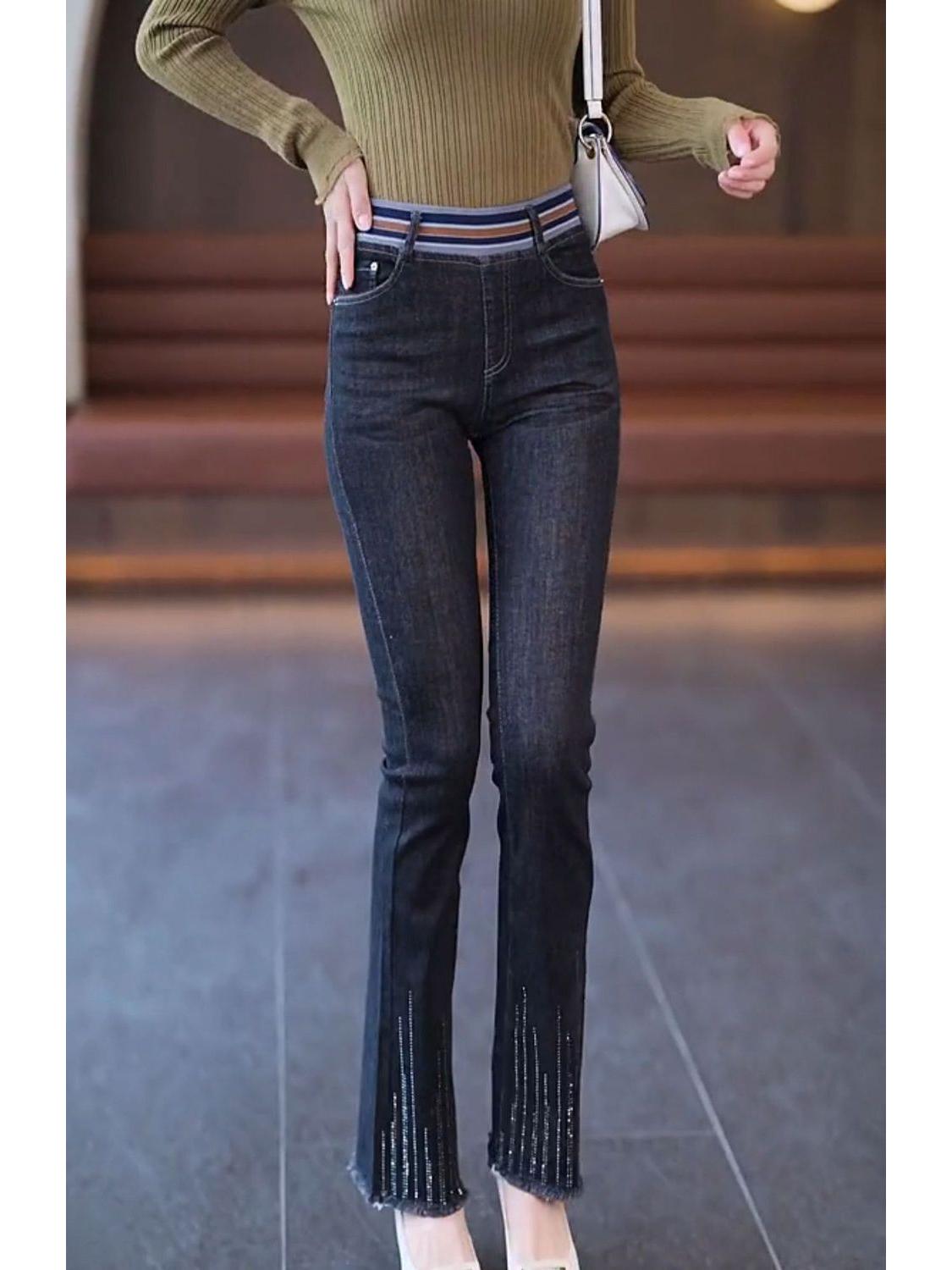 Women s High-Waisted Stretch Velvet Micro-Flare Jeans with Frayed Hem - Autumn/Winter 2026 Collection Size 34 for 80-85 kg
Women s High-Waisted Stretch Velvet Micro-Flare Jeans with Frayed Hem - Autumn/Winter 2026 Collection Size 34 for 80-85 kg