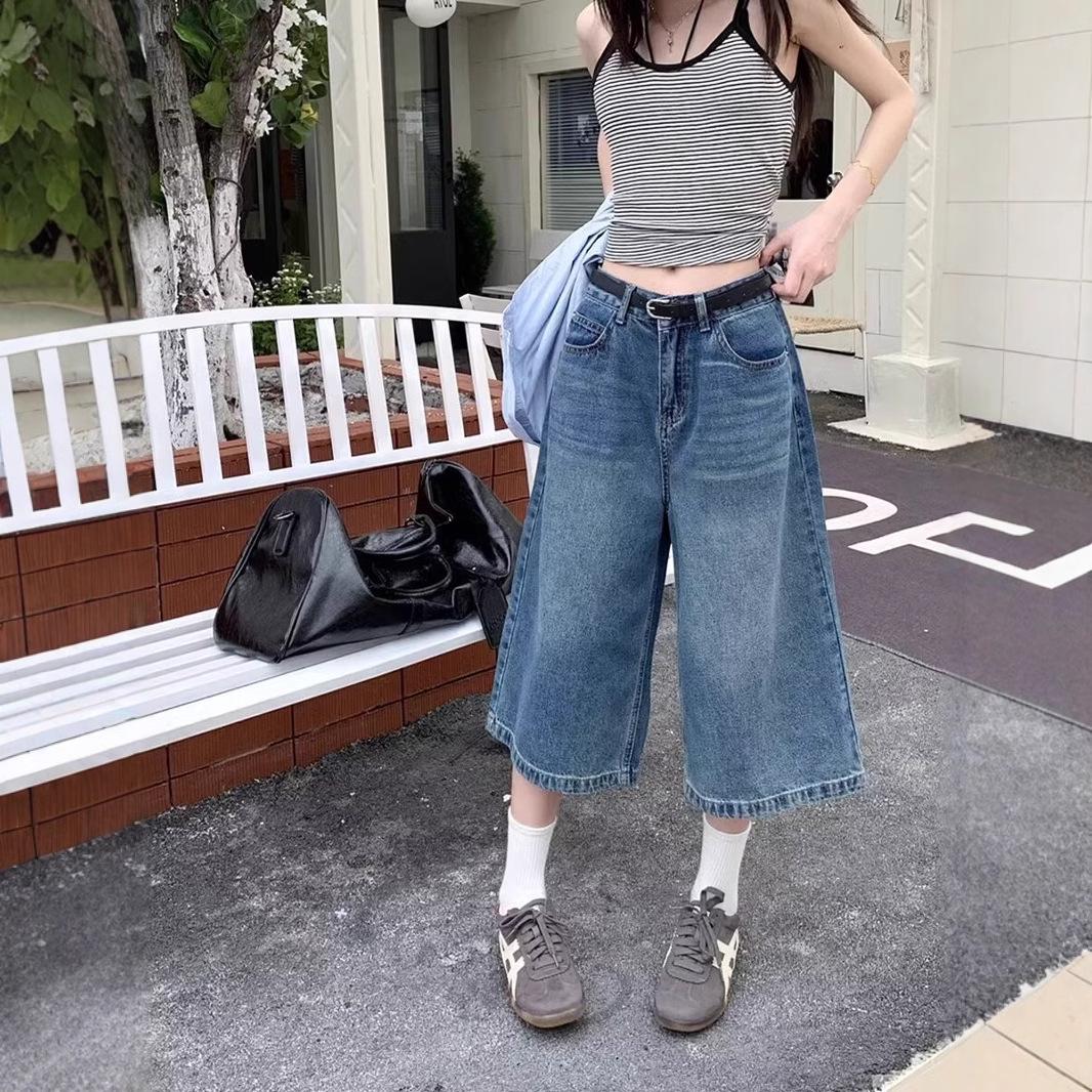 Summer 2025 Women s American Retro High-Waisted Wide-Leg Cropped Jeans 3XL: 150-165 lbs
Summer 2025 Women s American Retro High-Waisted Wide-Leg Cropped Jeans 3XL: 150-165 lbs