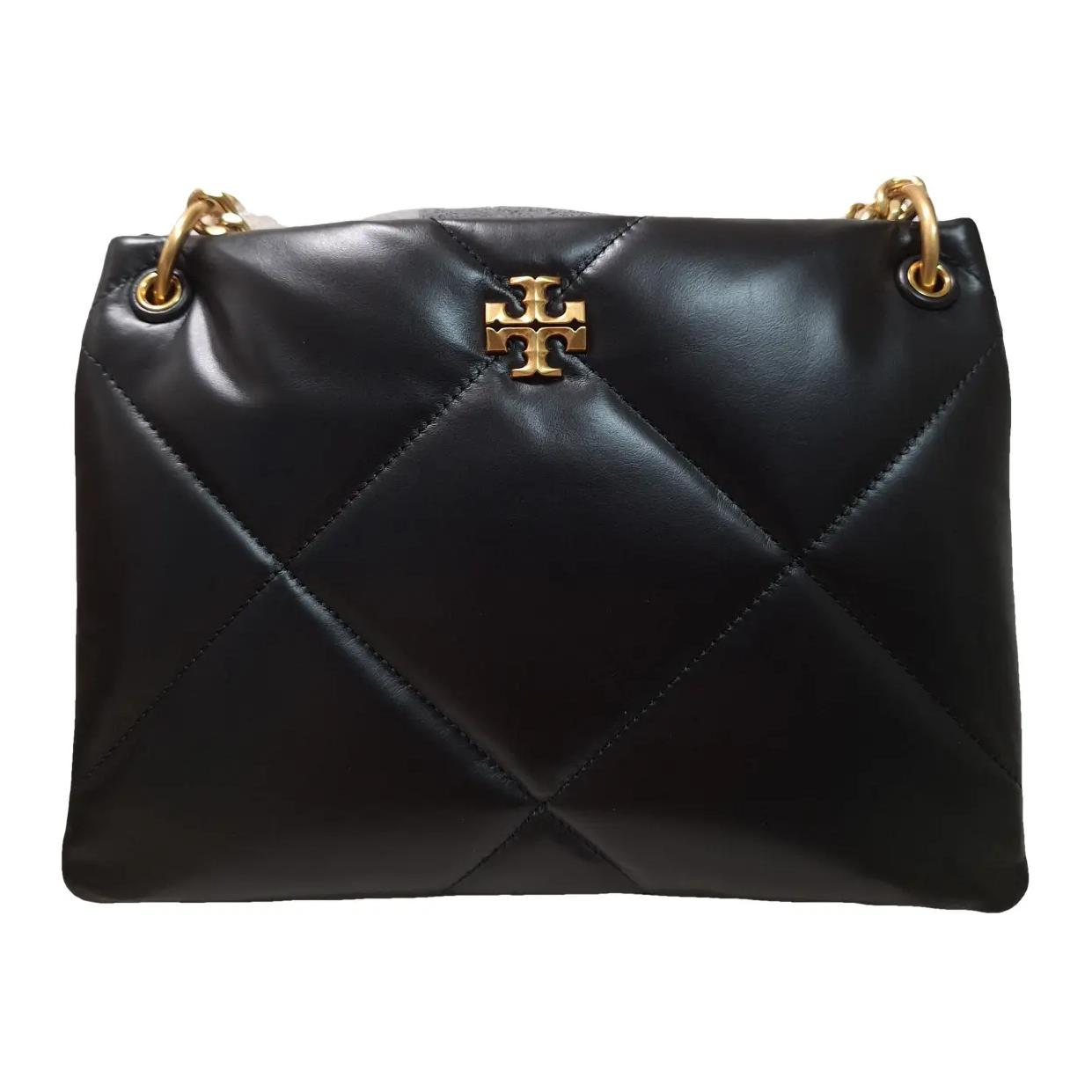 Tory Burch Kira Metal Hardware Logo Magnetic Closure Leather Tote Shoulder Bag Small Women Bags Black 161885-001 Basic Set (Bag+Dust Bag)
Tory Burch Kira Metal Hardware Logo Magnetic Closure Leather Tote Shoulder Bag Small Women Bags Black 161885-001 Basic Set (Bag+Dust Bag)