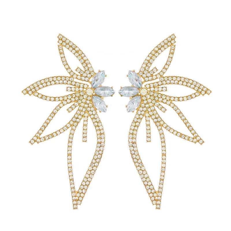 Luxury Full Rhinestone Leaf Flower Shape Pendant Earrings for Women Exaggerated Sliver Color Zircon Personality Earrings Zircon
Luxury Full Rhinestone Leaf Flower Shape Pendant Earrings for Women Exaggerated Sliver Color Zircon Personality Earrings Zircon
