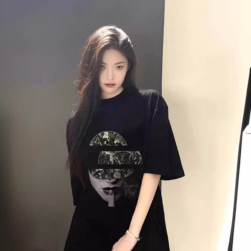 Hip Hop Street Face Printing Cotton Short Sleeve T-Shirt Male and Female Couples Summer Trend Brand Loose Versatile Heavy Top 3XL
Hip Hop Street Face Printing Cotton Short Sleeve T-Shirt Male and Female Couples Summer Trend Brand Loose Versatile Heavy Top 3XL
