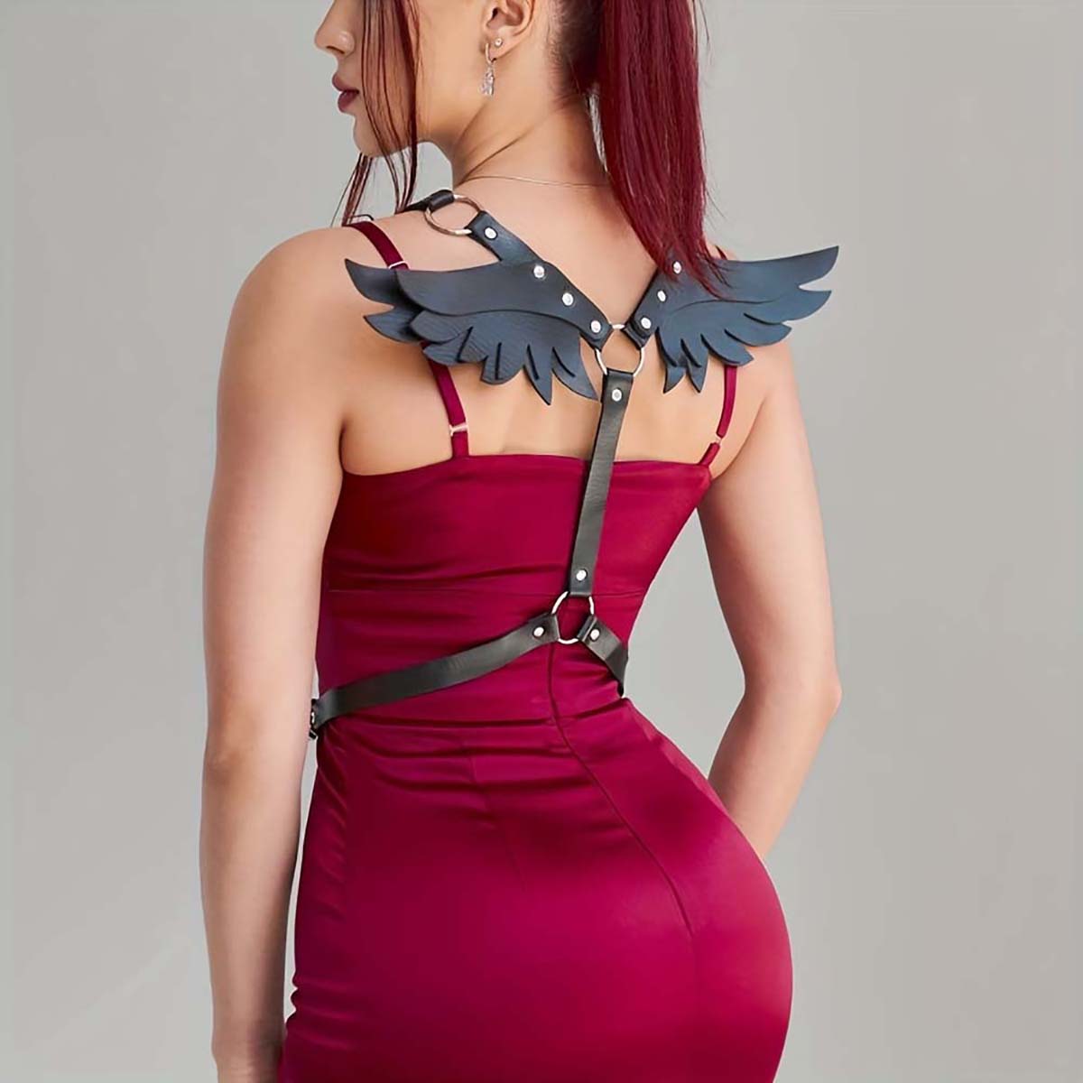 Women Sexy Leather Waist Belt Angel Wing Bondage Waist Belt Gothic Clothing Waistband Harness Punk Decorative Waist Belt
Women Sexy Leather Waist Belt Angel Wing Bondage Waist Belt Gothic Clothing Waistband Harness Punk Decorative Waist Belt