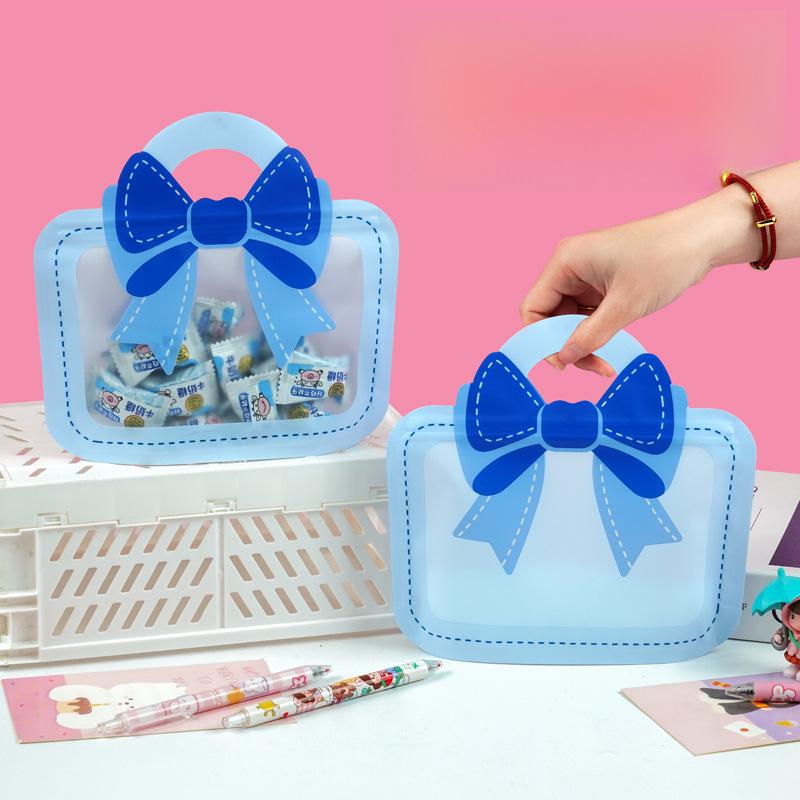 «Снеки и подарочный набор для детского сада к началу учебного года»: «Креативная упаковка, которой можно поделиться» 20*19+6CM (10 pieces)
«Снеки и подарочный набор для детского сада к началу учебного года»: «Креативная упаковка, которой можно поделиться» 20*19+6CM (10 pieces)