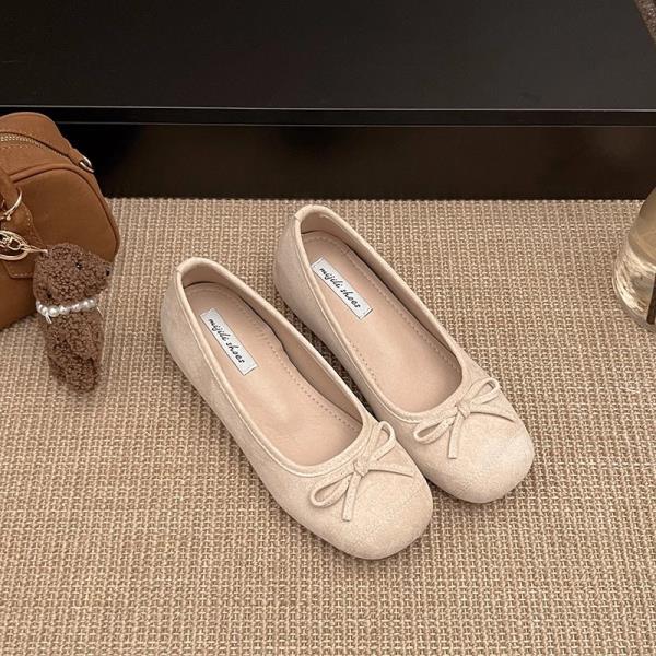 Модная обувь Увеличенные внутренние тапочки женские на платформе с бантом-бабочкой 2025 Бант-бабочка Весенняя обувь Бант-бабочка Домашние тапочки 35
Модная обувь Увеличенные внутренние тапочки женские на платформе с бантом-бабочкой 2025 Бант-бабочка Весенняя обувь Бант-бабочка Домашние тапочки 35