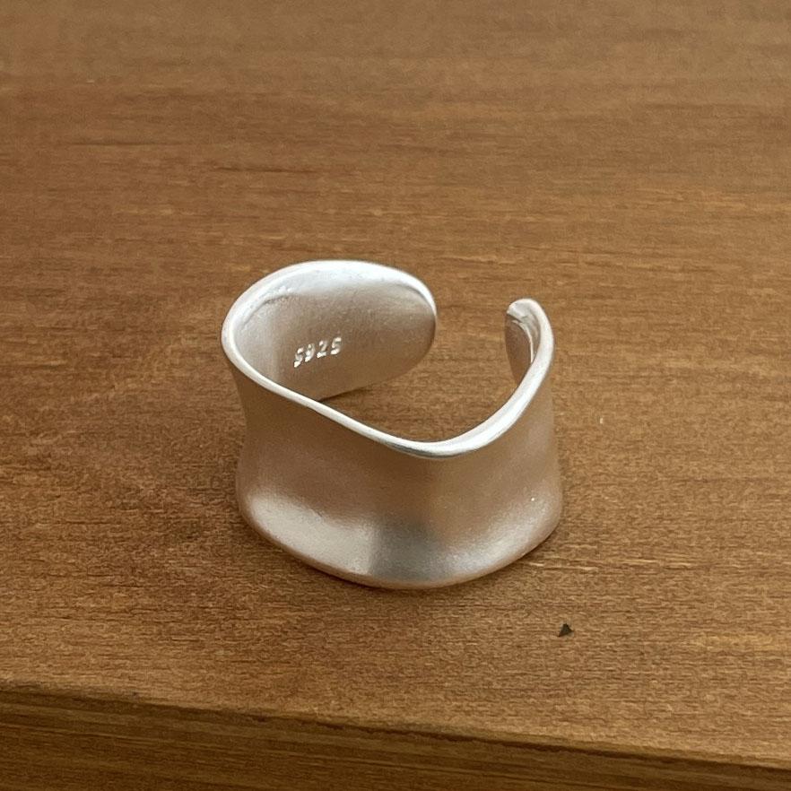 925 Silver Rings for Women Couple Minimalist Handmade Simple Smooth Sparkling Ring Set Party Gift Prevent Allergy resizable
925 Silver Rings for Women Couple Minimalist Handmade Simple Smooth Sparkling Ring Set Party Gift Prevent Allergy resizable