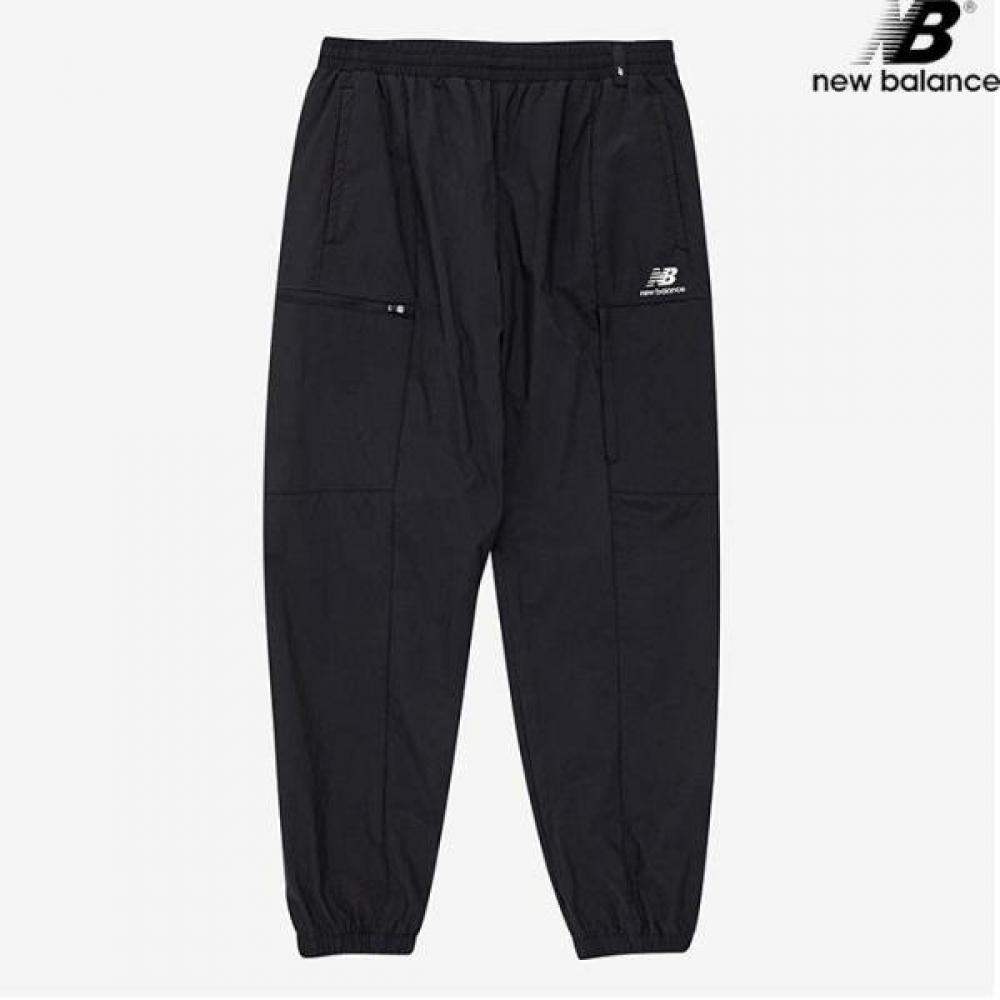 New Balance New Balance Nbntb24013 Bk Cargo Jogger Camper Unisex Training Long Pants color 85
New Balance New Balance Nbntb24013 Bk Cargo Jogger Camper Unisex Training Long Pants color 85