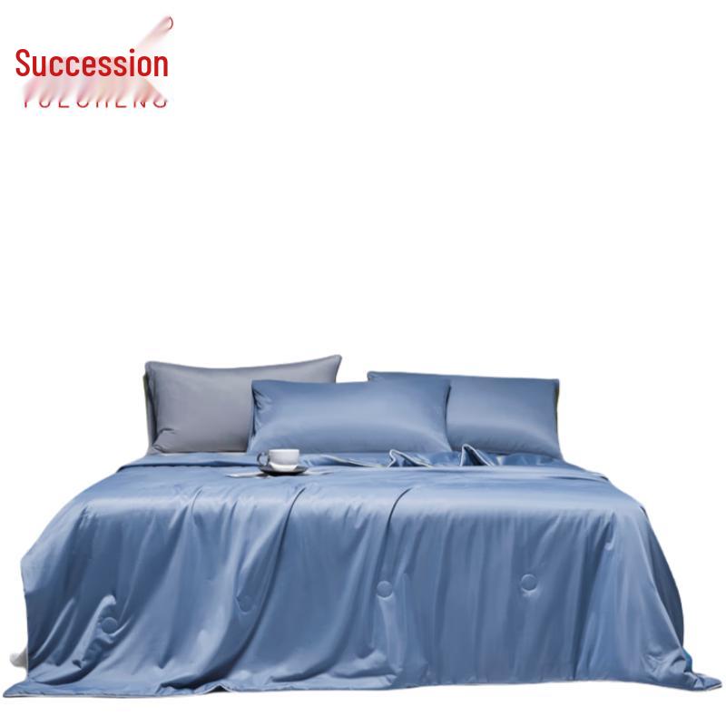 Ice Silk Summer Cooling Quilt
Ice Silk Summer Cooling Quilt