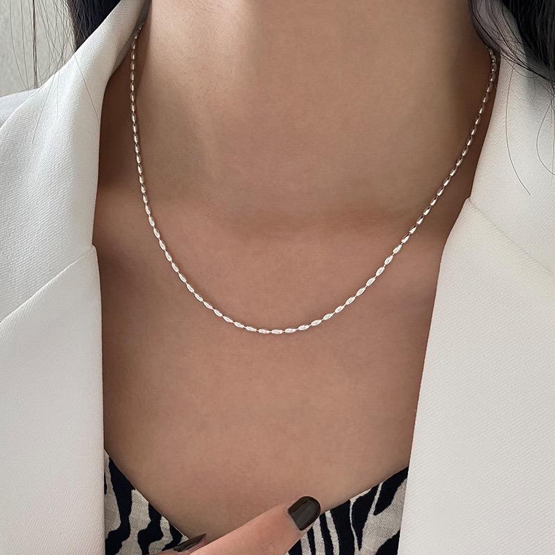 S925 Sterling Silver Necklaces For Women Simple Chain Fashion Minimalist Pendant Necklaces Mini Beads Necklace Birthday Gift
S925 Sterling Silver Necklaces For Women Simple Chain Fashion Minimalist Pendant Necklaces Mini Beads Necklace Birthday Gift