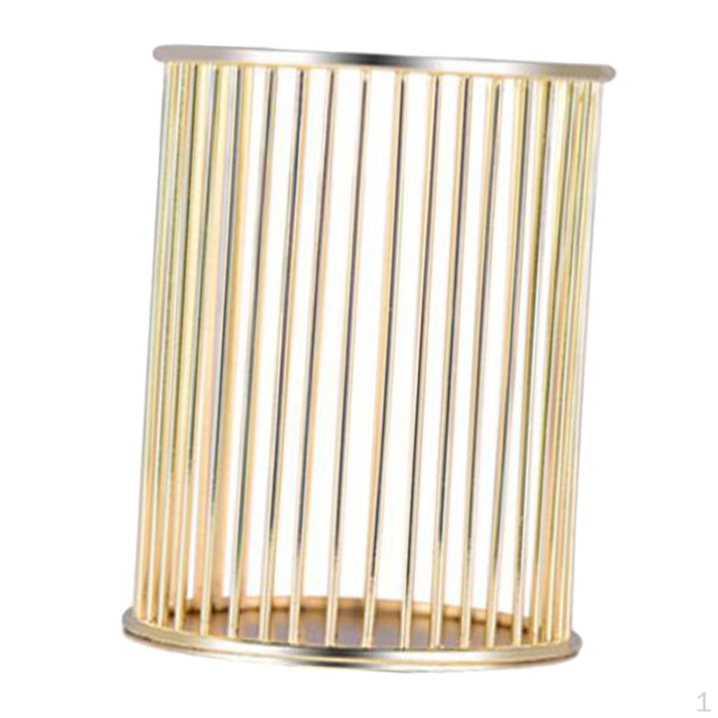 Pencil Holder золотий
Pencil Holder золотий