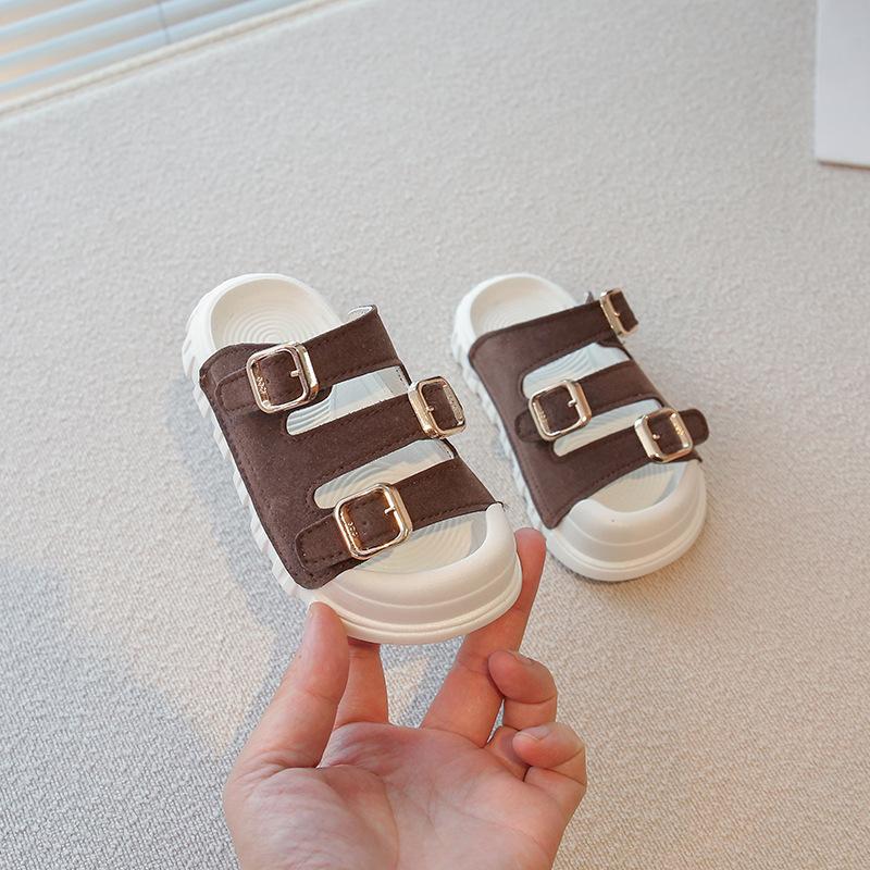 Children s new summer sandals, Korean-style open-toed breathable beach shoes for girls, boys casual sandals with Velcro straps 25 коричневий
Children s new summer sandals, Korean-style open-toed breathable beach shoes for girls, boys casual sandals with Velcro straps 25 коричневий