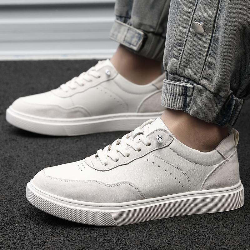 Little white shoes for men in spring 2025, retro board shoes for men, casual sports trend, color blocked lace up men s leather s 42
Little white shoes for men in spring 2025, retro board shoes for men, casual sports trend, color blocked lace up men s leather s 42