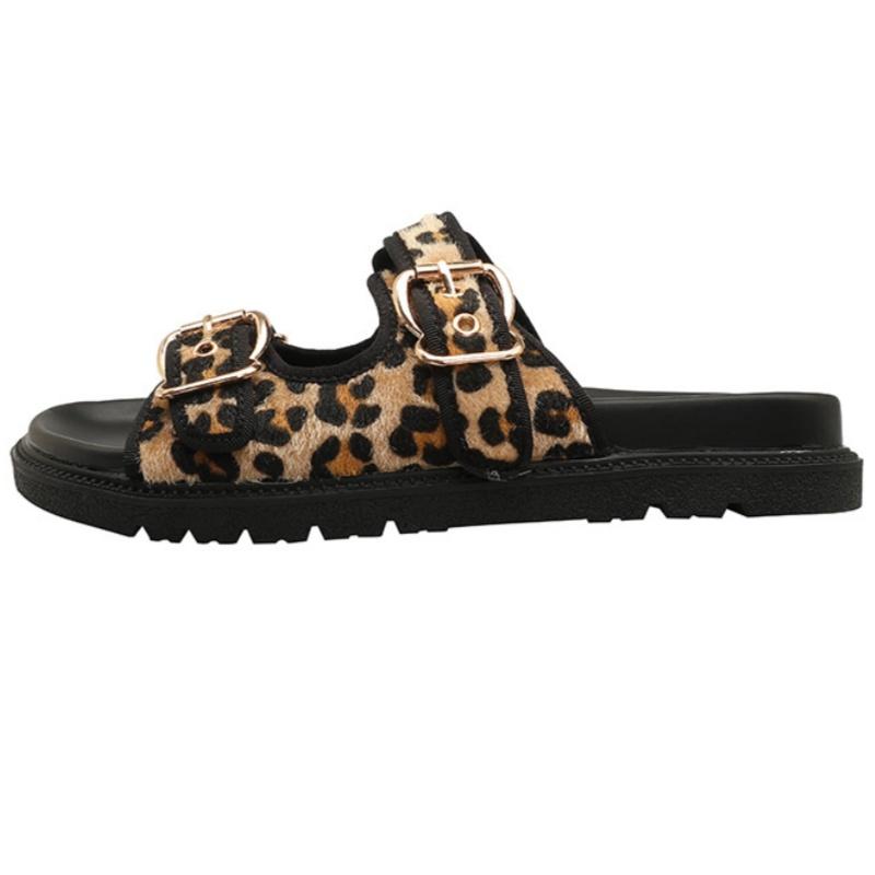 Fashion 2025 Summer New Round Toe Thick Sole Casual Beach Slippers Fashion Leopard Print Buckle Women Slippers Sandals Flats 35 леопардовый
Fashion 2025 Summer New Round Toe Thick Sole Casual Beach Slippers Fashion Leopard Print Buckle Women Slippers Sandals Flats 35 леопардовый