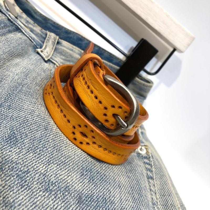Meier Genuine leather women s belt, vintage handmade embossed and distressed first layer, vegetable tanned cowhide, adjustable with tools
Meier Genuine leather women s belt, vintage handmade embossed and distressed first layer, vegetable tanned cowhide, adjustable with tools