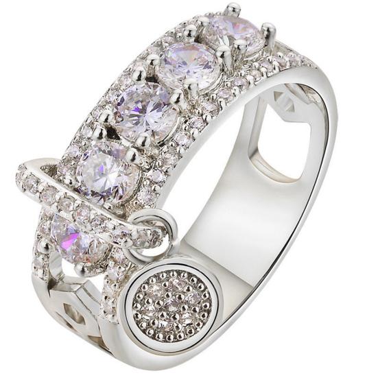 Elegant Women Rhinestone Inlaid Ring Wedding Engagement Anniversary Jewelry US 8 срібний
Elegant Women Rhinestone Inlaid Ring Wedding Engagement Anniversary Jewelry US 8 срібний