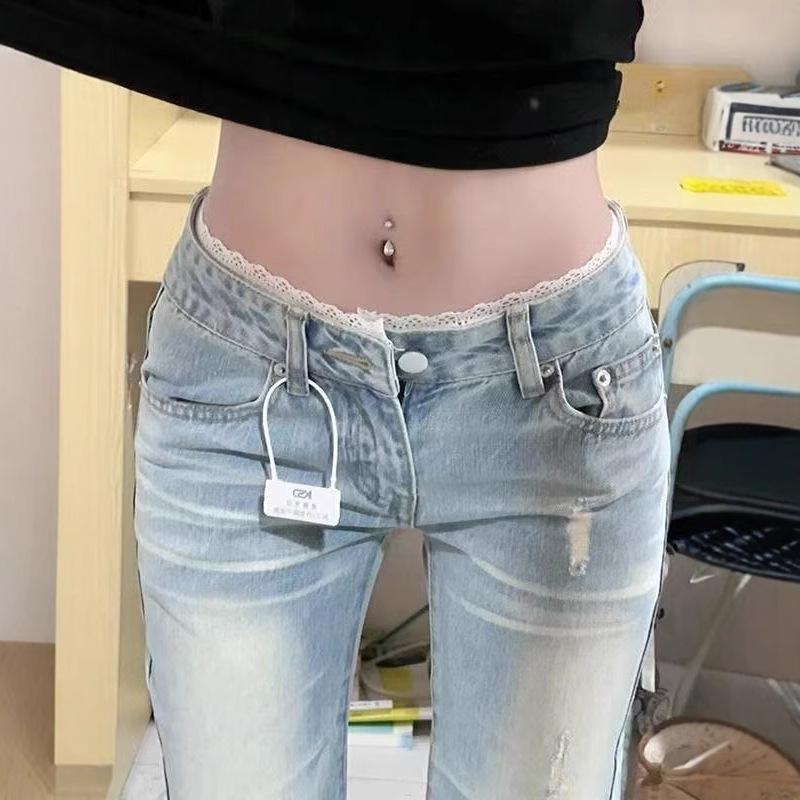 Women s Light Wash Ripped Low Waist Stretch Micro Flare Jeans - Summer 2025 Edition 3XL
Women s Light Wash Ripped Low Waist Stretch Micro Flare Jeans - Summer 2025 Edition 3XL
