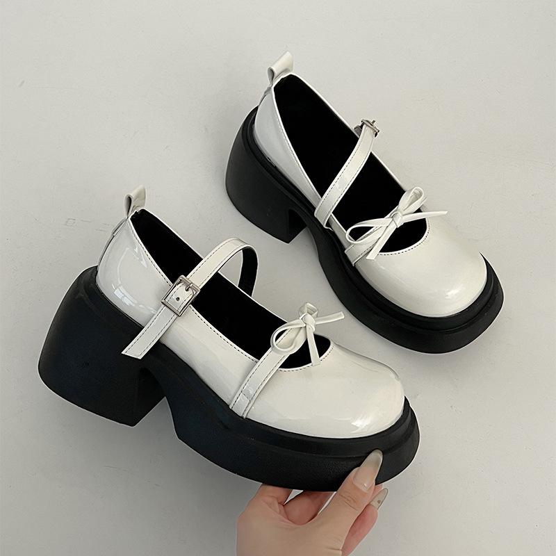 White round head Japanese thick heel platform small leather shoes women s spring and autumn 2025 new versatile retro light mouth Mary Jane shoes 39 білий
White round head Japanese thick heel platform small leather shoes women s spring and autumn 2025 new versatile retro light mouth Mary Jane shoes 39 білий