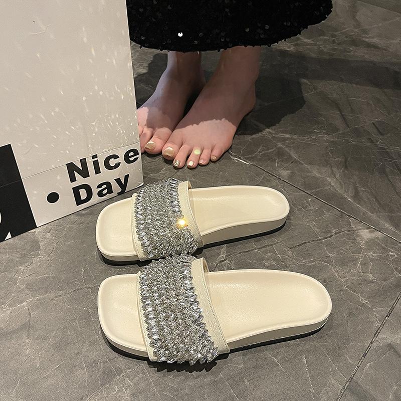 Rhinestone flash slippers women s summer wear 2025 new heightened thick bottom huge good-looking one-word muffin beautiful cool slippers 40
Rhinestone flash slippers women s summer wear 2025 new heightened thick bottom huge good-looking one-word muffin beautiful cool slippers 40