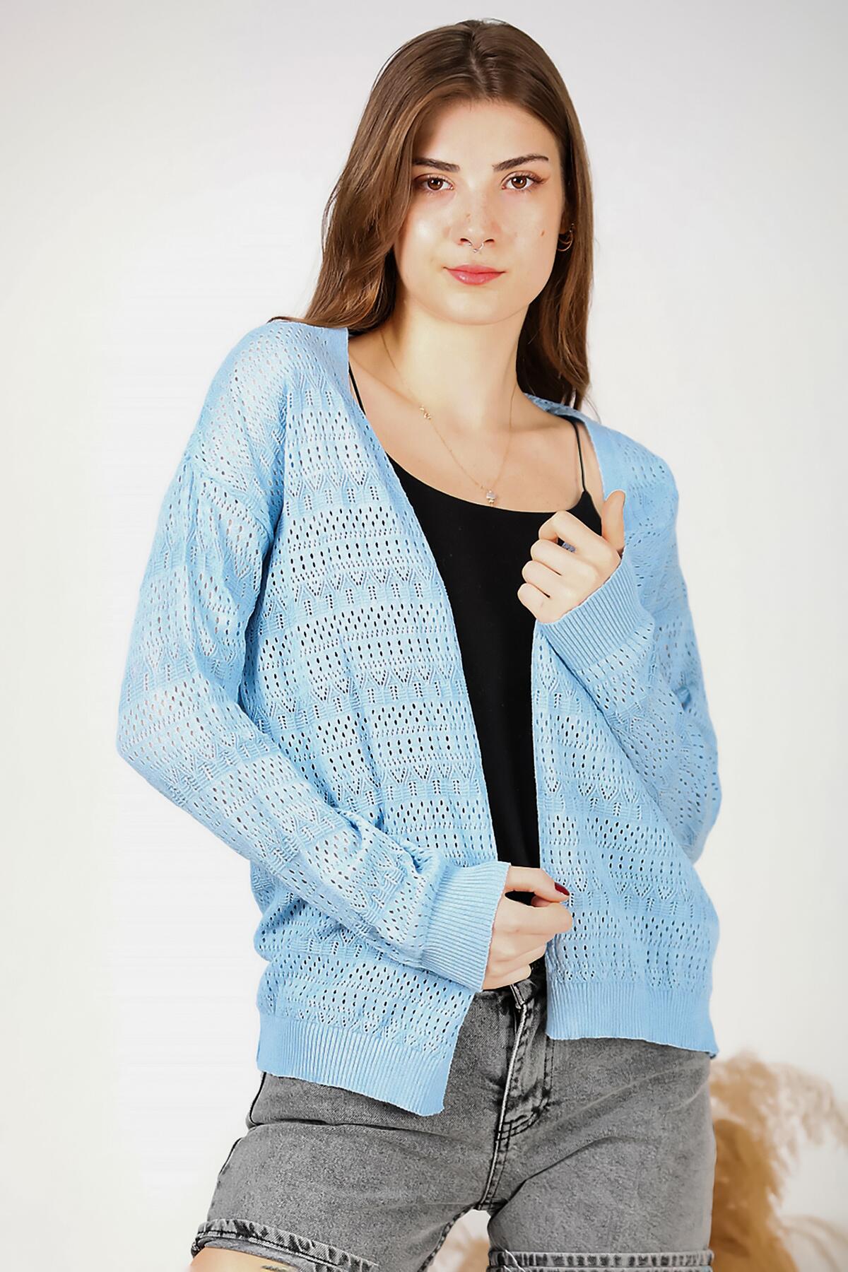 Женский кардиган
Женский кардиган