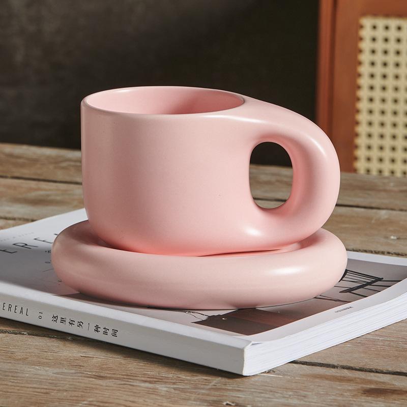 New Style Pangpang Ceramic Mug High Value Summer Large Capacity Student Water Cup Cute Big Belly Cup 400ml
New Style Pangpang Ceramic Mug High Value Summer Large Capacity Student Water Cup Cute Big Belly Cup 400ml