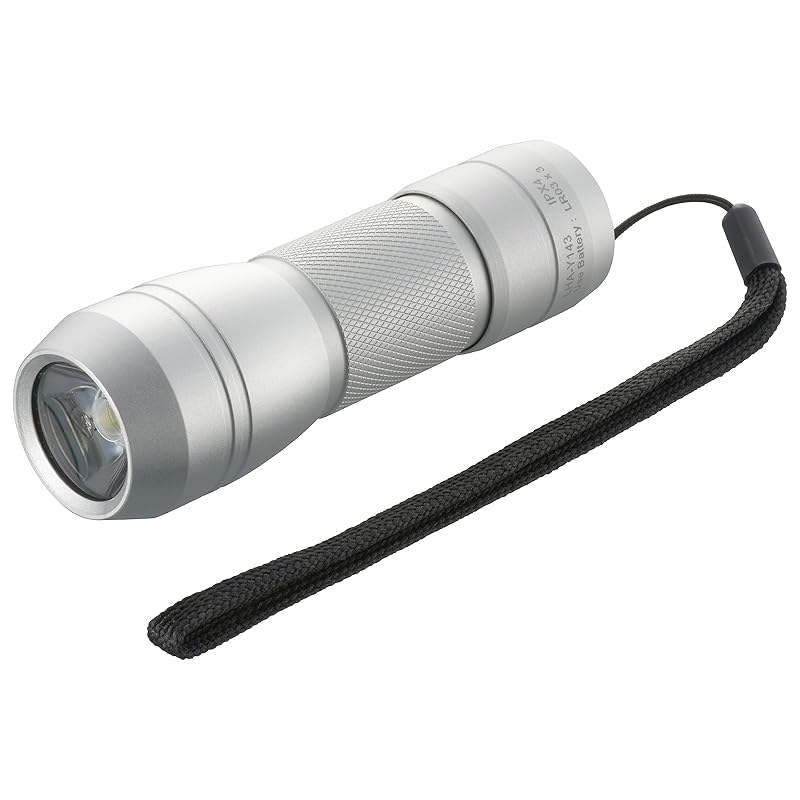 Ohm (OHM) Electric machine flashlight handy light aluminum body LED light pure beam 310 lumens IPX4 Anti-flying eyelashes outdoor disaster LHA-Y143-S
Ohm (OHM) Electric machine flashlight handy light aluminum body LED light pure beam 310 lumens IPX4 Anti-flying eyelashes outdoor disaster LHA-Y143-S