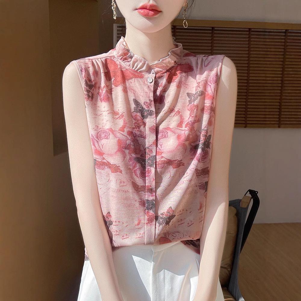 Women s Chinese Style Sleeveless Ice Silk Knit Top, Color Block, High Neck, Slimming Fit for Summer XXL for 67.5-75 kg
Women s Chinese Style Sleeveless Ice Silk Knit Top, Color Block, High Neck, Slimming Fit for Summer XXL for 67.5-75 kg