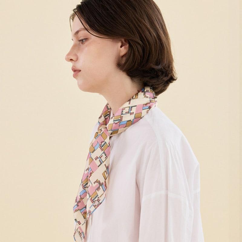 2DREAMERS Doodle Grid Silk Scarf single type
2DREAMERS Doodle Grid Silk Scarf single type
