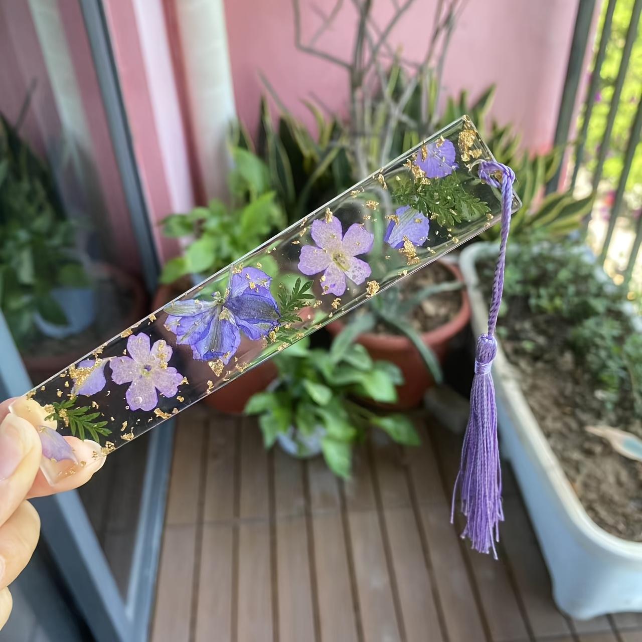 Elegant Floral Bookmarks with Tassels - Durable Resin Bookmarks for Women, Perfect for Reading, Gift for Book Lovers фіолетовий
Elegant Floral Bookmarks with Tassels - Durable Resin Bookmarks for Women, Perfect for Reading, Gift for Book Lovers фіолетовий