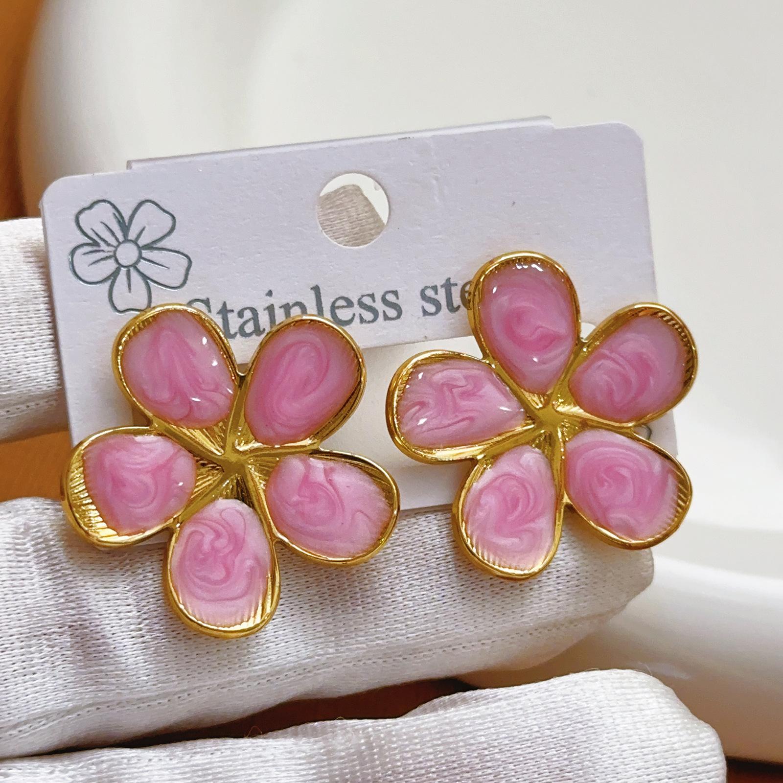 Retro Gold-color Stainless Steel Enamel Resin Drops Plum Blossom Petal Stud Earrings for Woman Girls Do Not Fade Jewelry Gifts фіолетовий
Retro Gold-color Stainless Steel Enamel Resin Drops Plum Blossom Petal Stud Earrings for Woman Girls Do Not Fade Jewelry Gifts фіолетовий