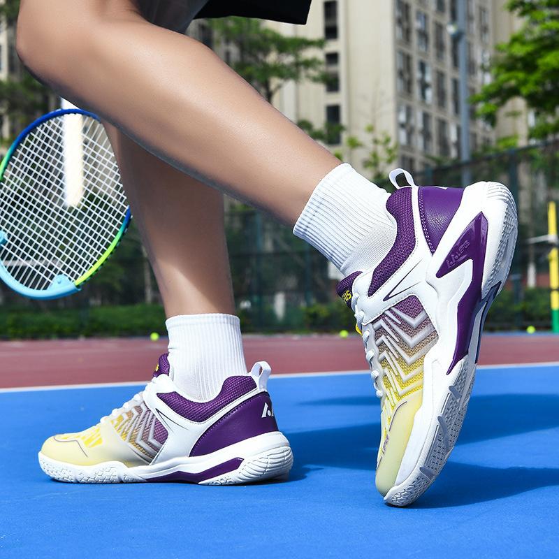 Carbon board cushioning rebound professional badminton wear-resistant training shoes large size breathable casual sports shoes 46
Carbon board cushioning rebound professional badminton wear-resistant training shoes large size breathable casual sports shoes 46