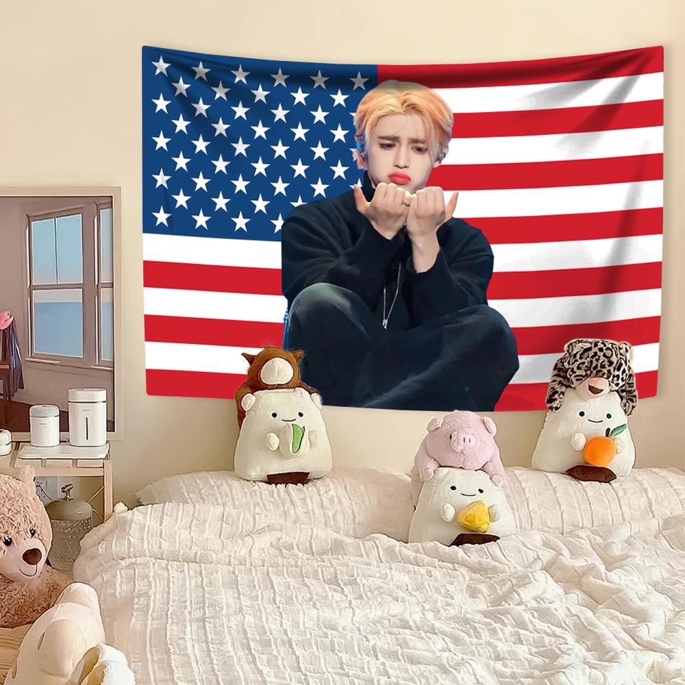 Гобелен K-pop певца S-Scoups Домашний декор Настенный декор Спальня Общежитие Фоновая ткань Горячие девушки Концертный баннер Подарок на день рождения 29x37in
Гобелен K-pop певца S-Scoups Домашний декор Настенный декор Спальня Общежитие Фоновая ткань Горячие девушки Концертный баннер Подарок на день рождения 29x37in