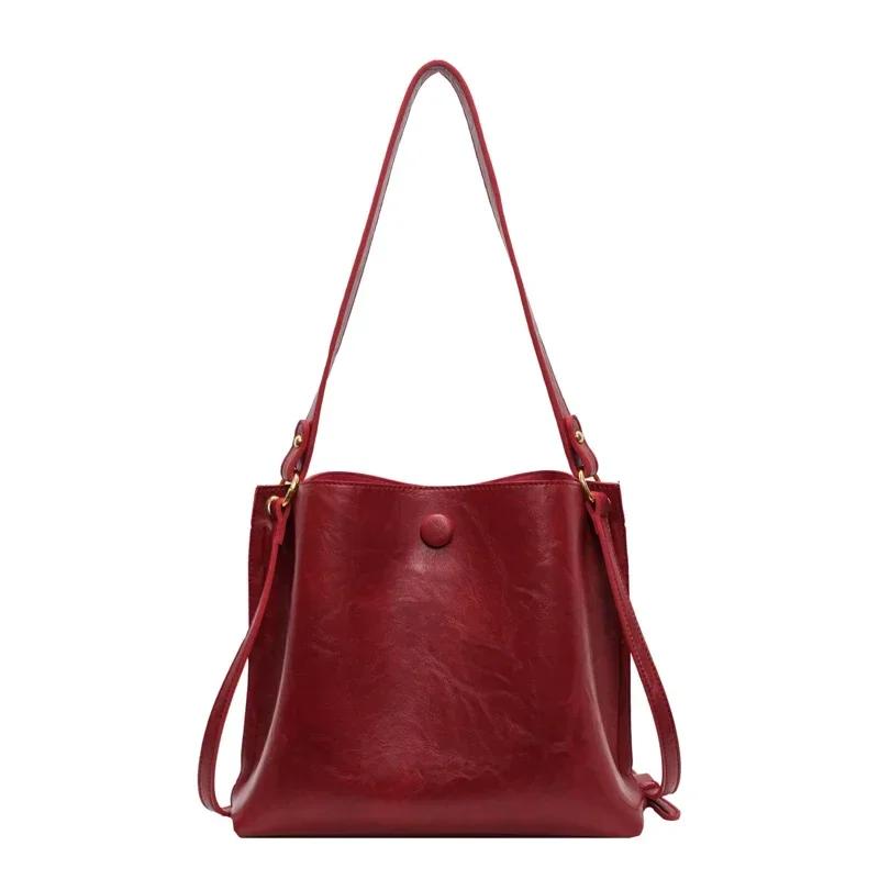 Retro Large Capacity Bag For Women New Versatile Shoulder Bag For Autumn And Winter Premium Durable Quality Useful
Retro Large Capacity Bag For Women New Versatile Shoulder Bag For Autumn And Winter Premium Durable Quality Useful