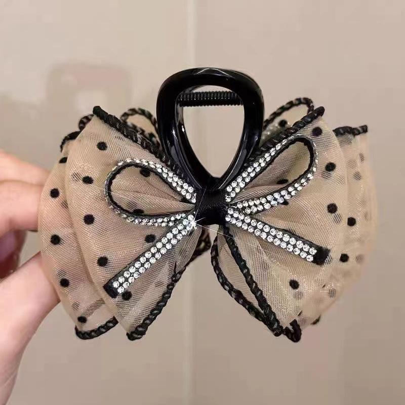 Новый блестящий бант в горошек, зажим для волос для женской моды, сетчатая заколка-пузырь для волос, зажим-акула, аксессуар для волос кудрявой девушки
Новый блестящий бант в горошек, зажим для волос для женской моды, сетчатая заколка-пузырь для волос, зажим-акула, аксессуар для волос кудрявой девушки