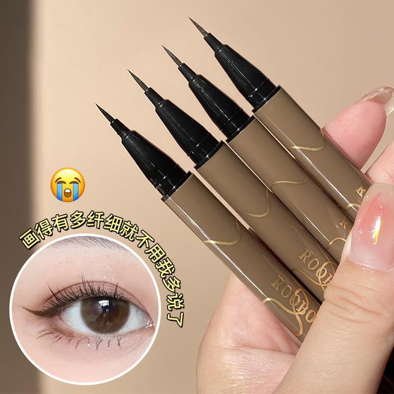 ROOBOO Waterproof Ultra-Fine Eyeliner Pen: Durable, smudge-resistant, sweat-proof, with a soft tip for beginners and smooth application. Dark Brown
ROOBOO Waterproof Ultra-Fine Eyeliner Pen: Durable, smudge-resistant, sweat-proof, with a soft tip for beginners and smooth application. Dark Brown