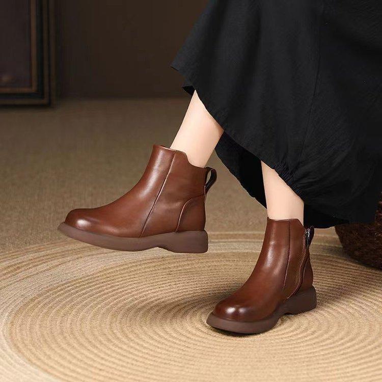 Осень и зима ретро мягкая кожа ботинки Мартин ботинки для девочек короткие ботинки универсальные плоский каблук Челси женская обувь ботинки 40 темно-коричневого
Осень и зима ретро мягкая кожа ботинки Мартин ботинки для девочек короткие ботинки универсальные плоский каблук Челси женская обувь ботинки 40 темно-коричневого