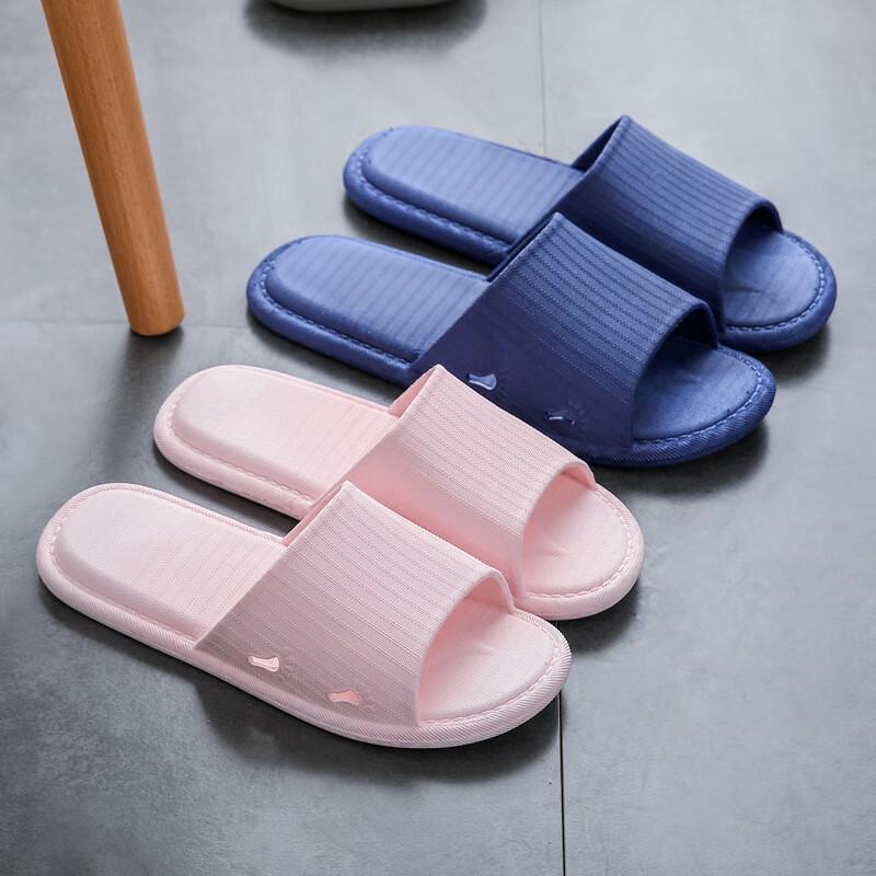 Kappabear Home & Hotel Anti-Slip Couple Slippers (2 Pairs) 40-41
Kappabear Home & Hotel Anti-Slip Couple Slippers (2 Pairs) 40-41