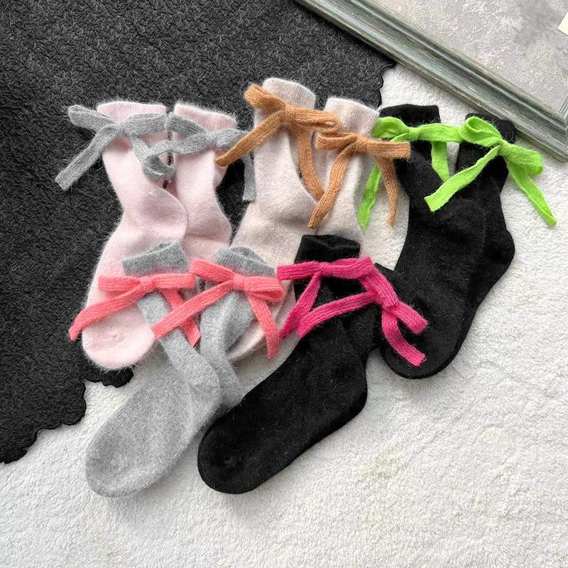 1Pc Wool Socks Keep Warm Ballet Bow Socks Thickening Woolen Socks Korean Lolita Socks Winter Pile Socks Ma am
1Pc Wool Socks Keep Warm Ballet Bow Socks Thickening Woolen Socks Korean Lolita Socks Winter Pile Socks Ma am